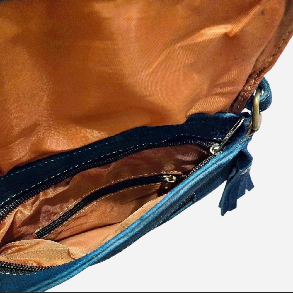 Embrodered Suede Purse - Picture 4 of 5